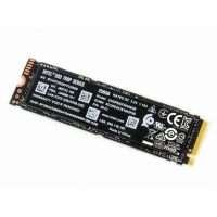 超高速・大容量ストレージ「1TB NVMe SSD」を採用